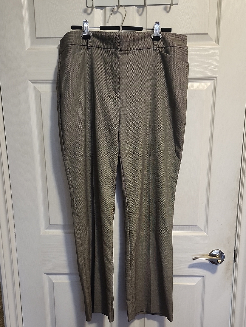 le chateau Slim Dress Trousers in Taupe